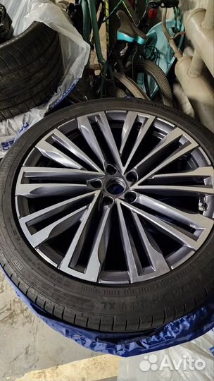 Комплект колес R20