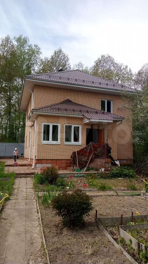 Дом 157 м² на участке 6 сот.