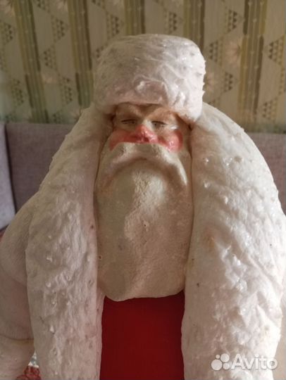 Дед мороз под елку