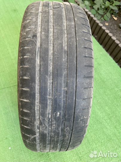 Nokian Tyres Hakka Black 2 SUV 235/55 R20 60Y