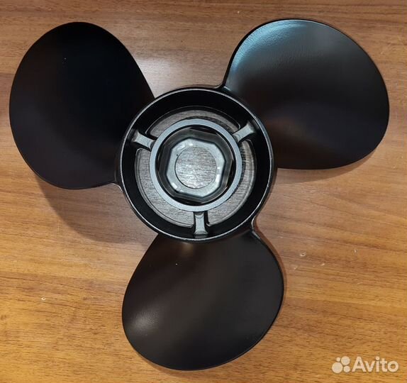 Винт гребной Mercury 135-300 (3x14-1/2x19)