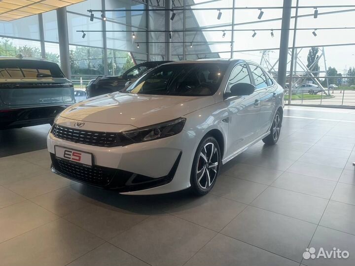 Kaiyi E5, 2023