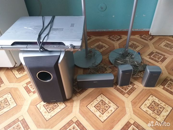 Домашний кинотеатр