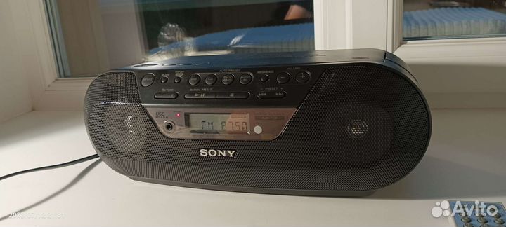 Магнитофон sony ZS-RS09CP