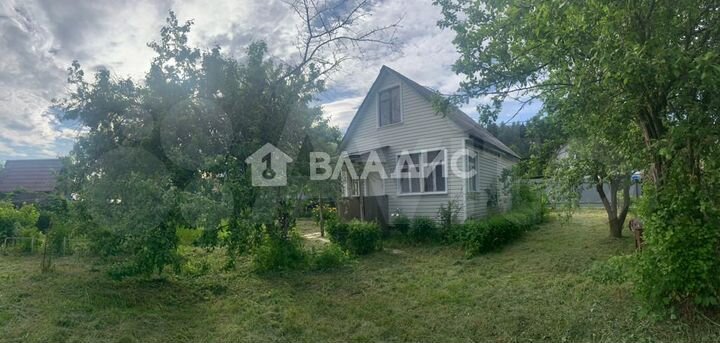 Дача 30 м² на участке 6 сот.