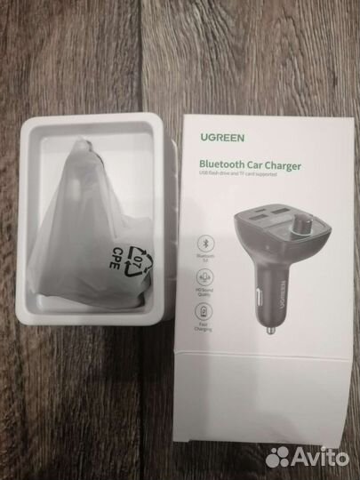 Автомобильный трансмиттер ugreen