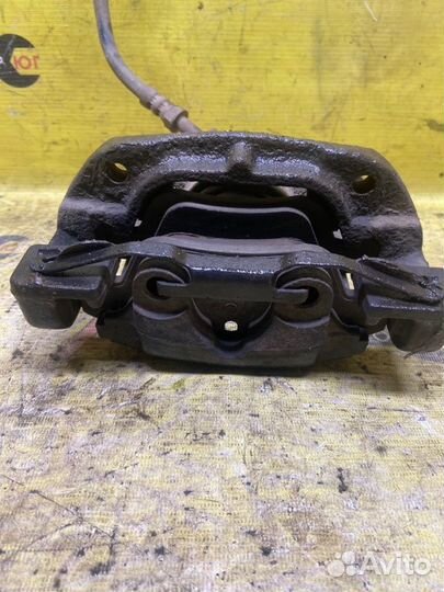 Суппорт передний правый Bmw 3-Series E46 M43B19