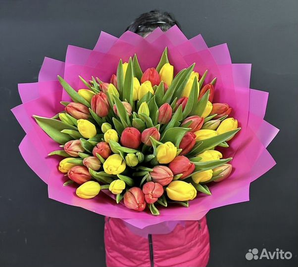 Букет тюльпанов доставка цветов