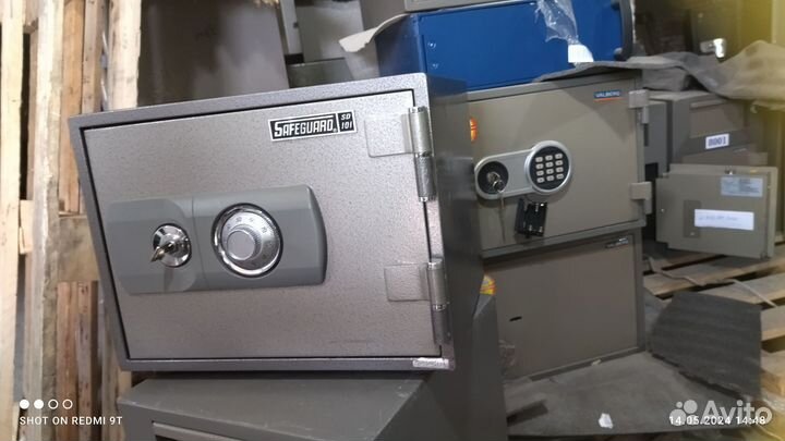 Сейф отличный - Бесплатная Доставка