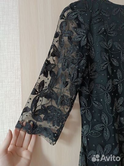 Платье нарядное 46 р новые