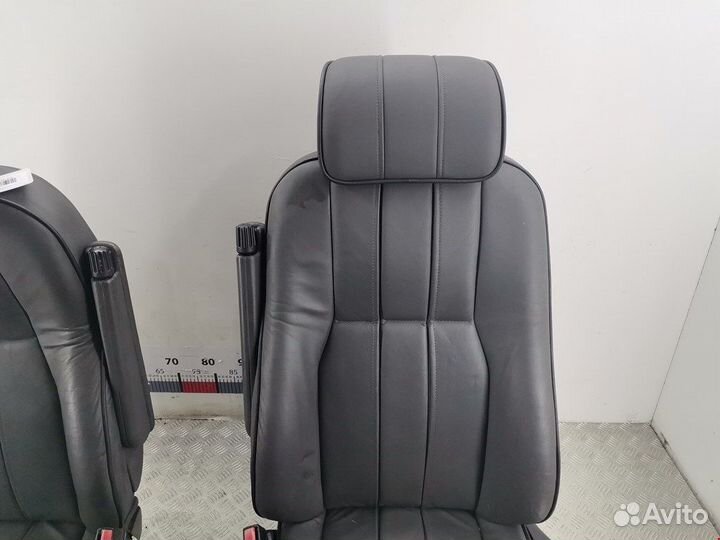 Салон для Land Rover Range Rover 3