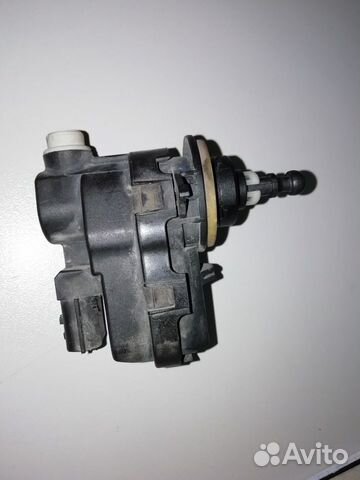 Nissan Almera G15 корректор фары