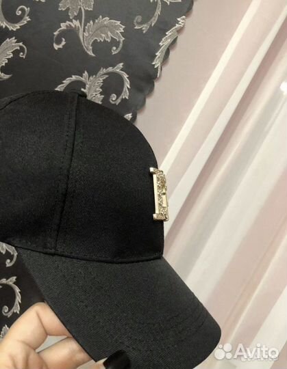 Кепка женская черная