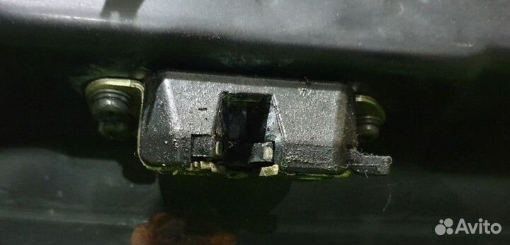 Замок багажника Chevrolet Aveo T200