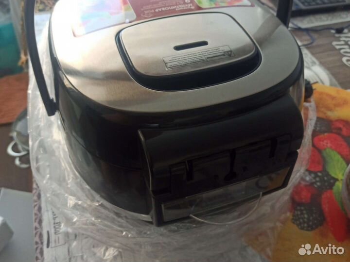 Мультиварка polaris PMC 0525D