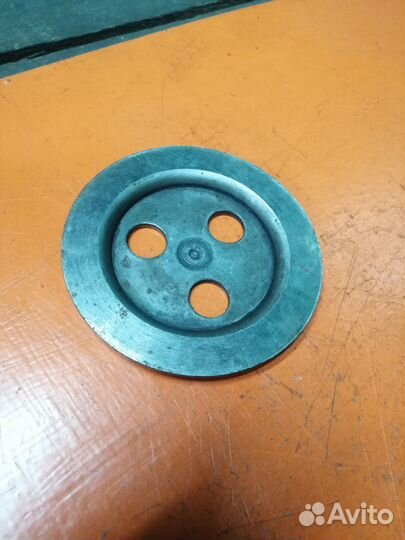 Крышка корзины сцепления Ява 353