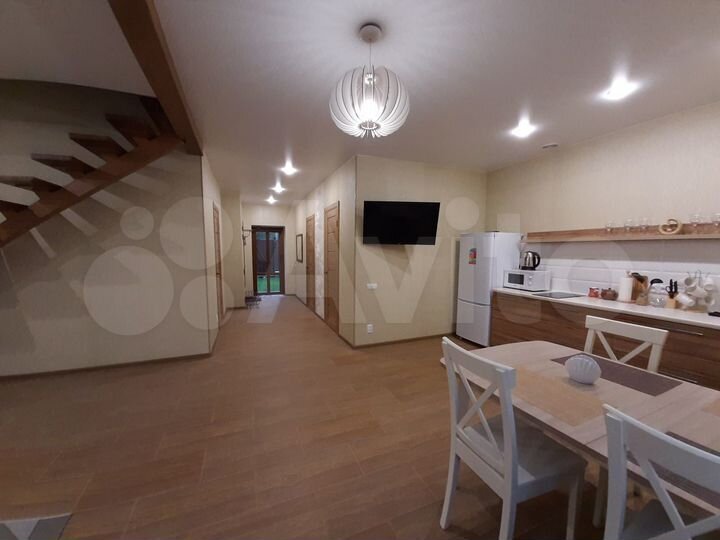 Дом 170 м² на участке 90 сот.
