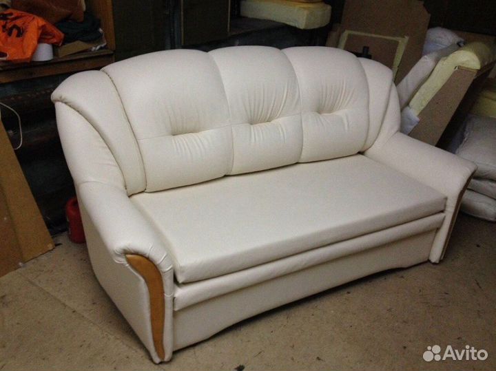 Перетяжка и замена обивки диванов из рогожки