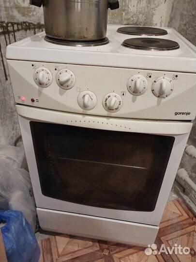 Плита электрическая бу с духовкой 50х60