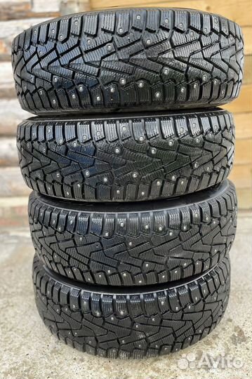 Pirelli Ice Zero 215/65 R16 102T