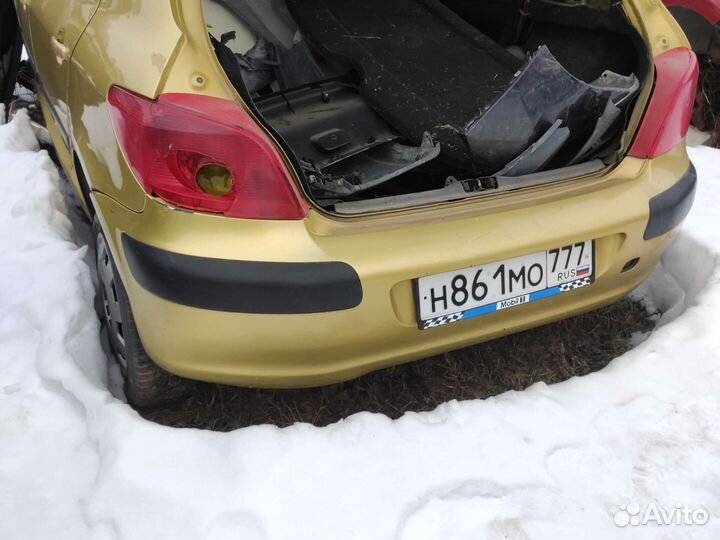 Задний бампер пежо 307 золотой