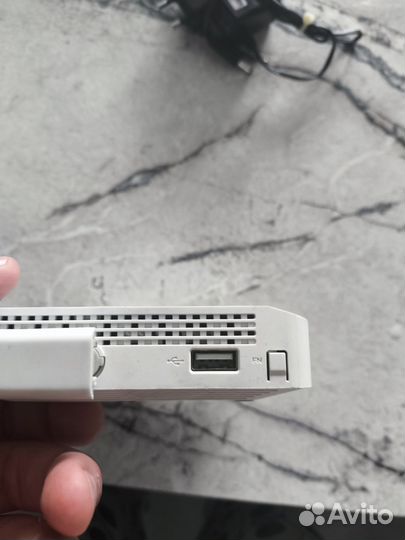 Продам Wi-Fi роутер