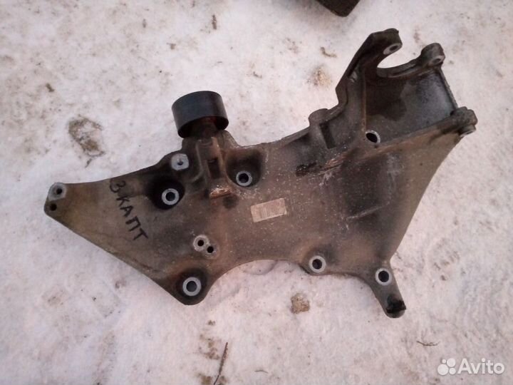 Крепление генератора F4R Renault Kaptur Duster