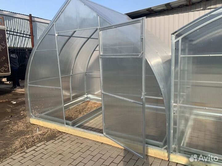 Теплицы из поликарбоната от производителя