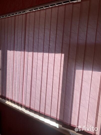 Жалюзи на окно вертикальные тканевые