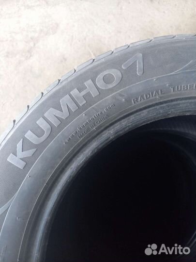 Kumho Ecowing ES01 KH27 235/55 R17 99H