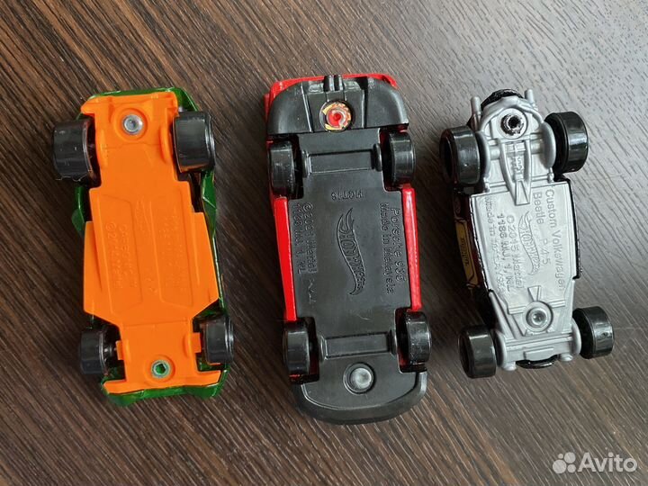 Hot wheels машинки