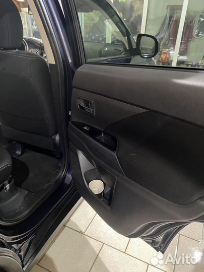 Mitsubishi Outlander 2.4 CVT, 2015, 172 000 км