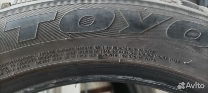 Toyo Observe G3-Ice 215/50 R17 и 215/50 R17 91