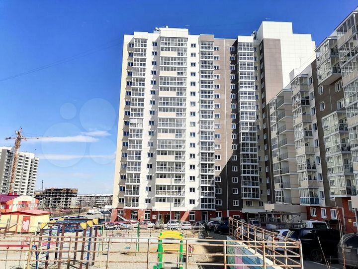 2-к. квартира, 47 м², 14/17 эт.