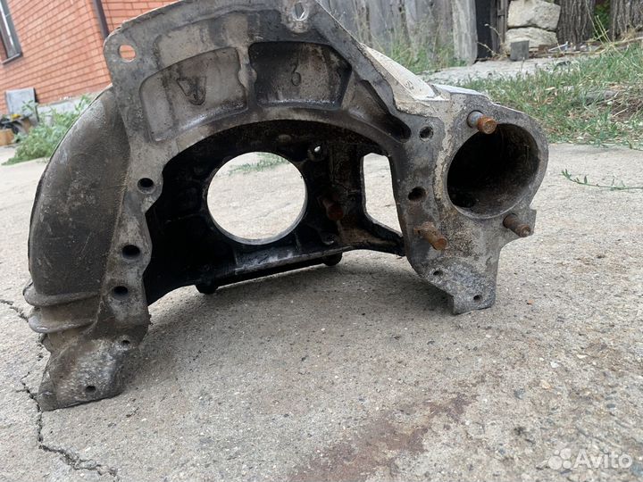 Кожух картер сцепления 4216