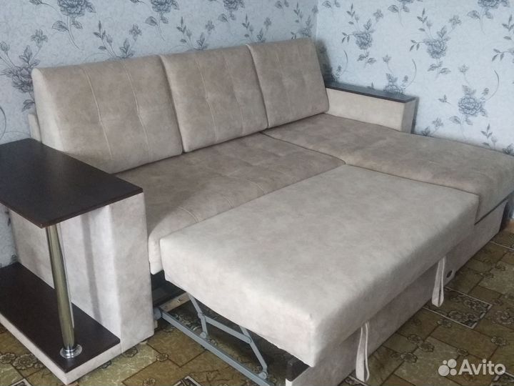 Угловой диван