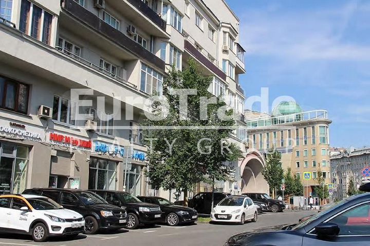Продам торговое помещение, 532 м²