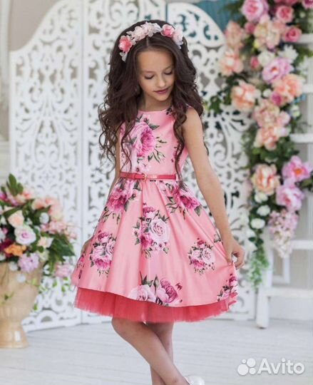 Платье для девочки нарядное 116