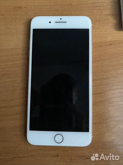 Телефон iPhone 8 plus