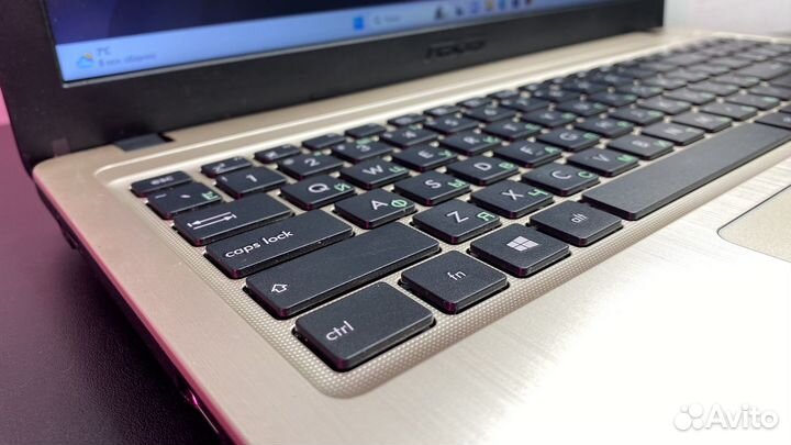 Быстрый Ноутбук Asus AMD A6-9th/FHD/8GB/SSD