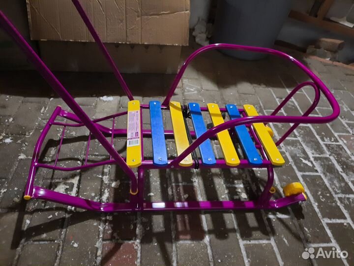 Детские санки с колесами