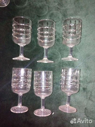 12 хрустальных рюмок на ножке СССР