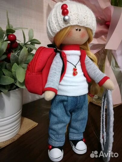 Кукла интерьерная