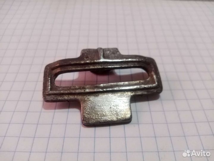 Зацеп немецкой пряжки