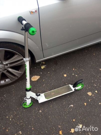 Самокат детский двухколесный бу