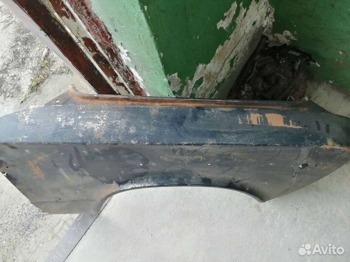 Крылья передние на ваз 2103,06