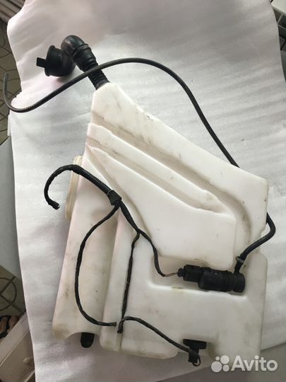 Бачок омывателя Mercedes A1708690320