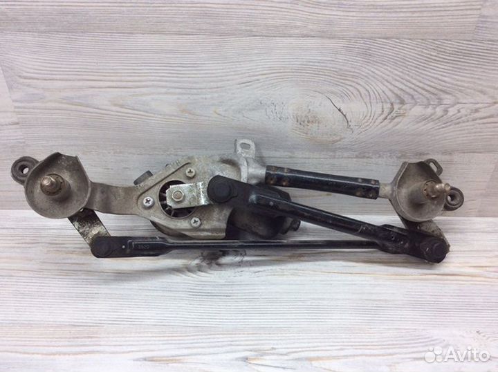 Моторчик стеклоочистителя передний Hyundai Solaris