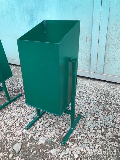 Металлическая урна тбо
