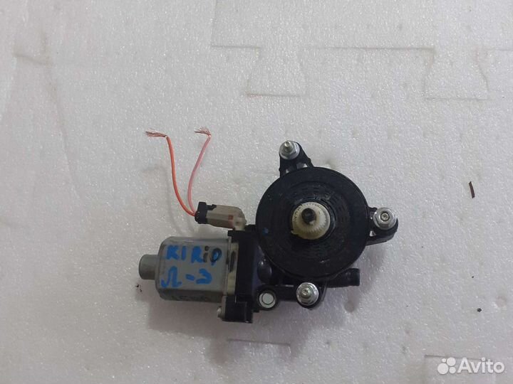 Маторчик стеклоподъемника задний левый Kia Rio 4